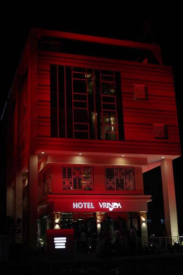 Hotel Vrinda Latur Экстерьер фото